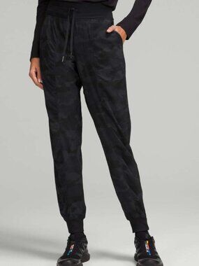 Lululemon Dance Studio Mid-Rise Jogger Heritage 365 Camo Deep Coal Multi Size 10